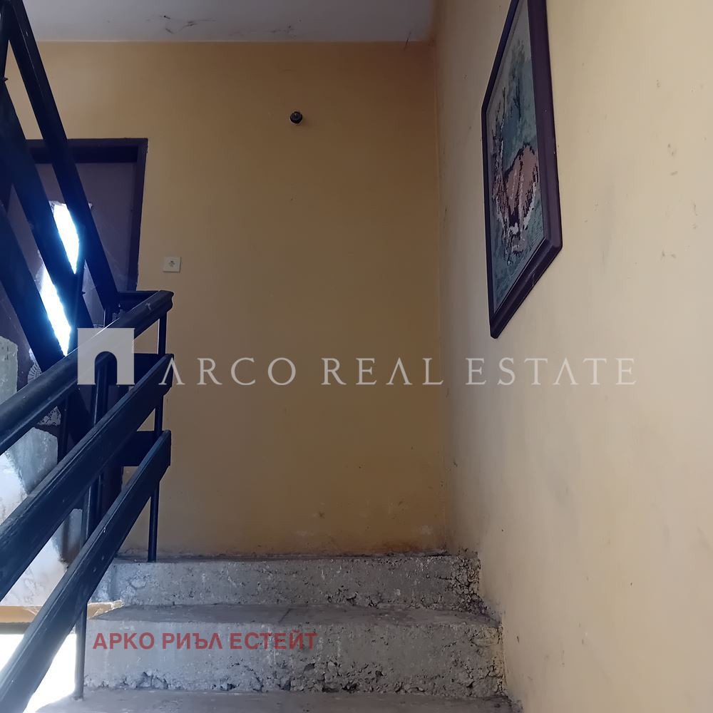 Продава КЪЩА, с. Опицвет, област София област, снимка 12 - Къщи - 56161607