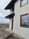 Продава КЪЩА, област Варна, гр. Аксаково • 270000 € / 528074.10 лв. • 80096419 3