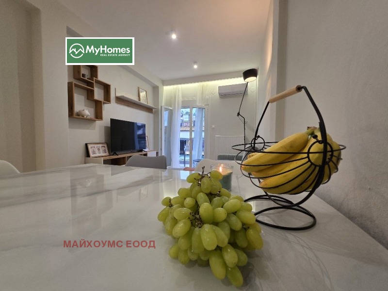 Продава 3-СТАЕН, Извън страната, област Извън страната