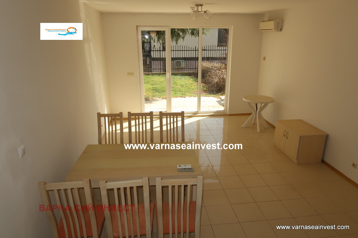 Продава КЪЩА, с. Рогачево, област Добрич, снимка 4 - Къщи - 53896906