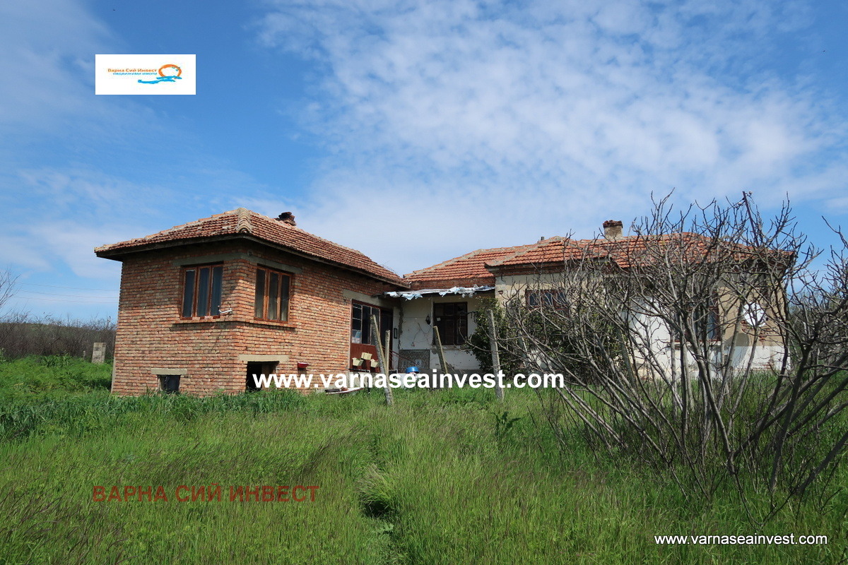 Продава КЪЩА, с. Дъбравино, област Варна, снимка 3 - Къщи - 54898364