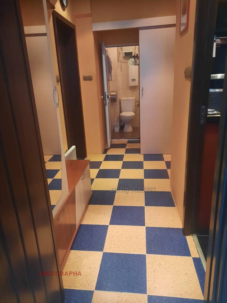 Продава  2-стаен, град Варна, Цветен квартал •  129 900 EUR • ID 33508484 — holmes.bg - [1] 