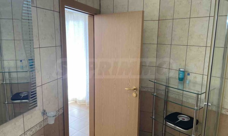 En venta  1 dormitorio región Varna , Byala , 125 metros cuadrados | 26939083 - imagen [14]