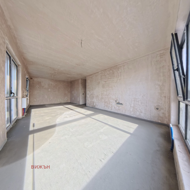 Продава 4-СТАЕН, гр. Перник, Изток, снимка 3 - Апартаменти - 52723226