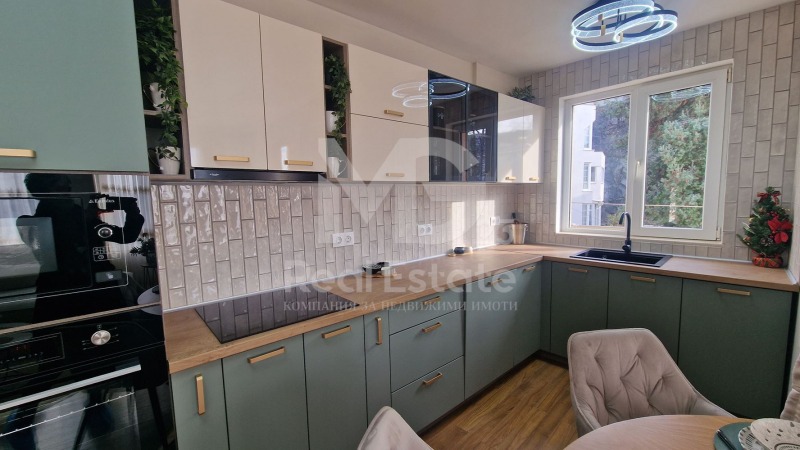 Продава МНОГОСТАЕН, гр. Пловдив, Център, снимка 2 - Апартаменти - 52834658