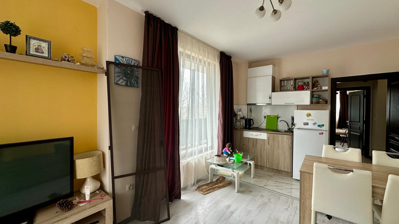 Продава 2-СТАЕН, гр. Приморско, област Бургас