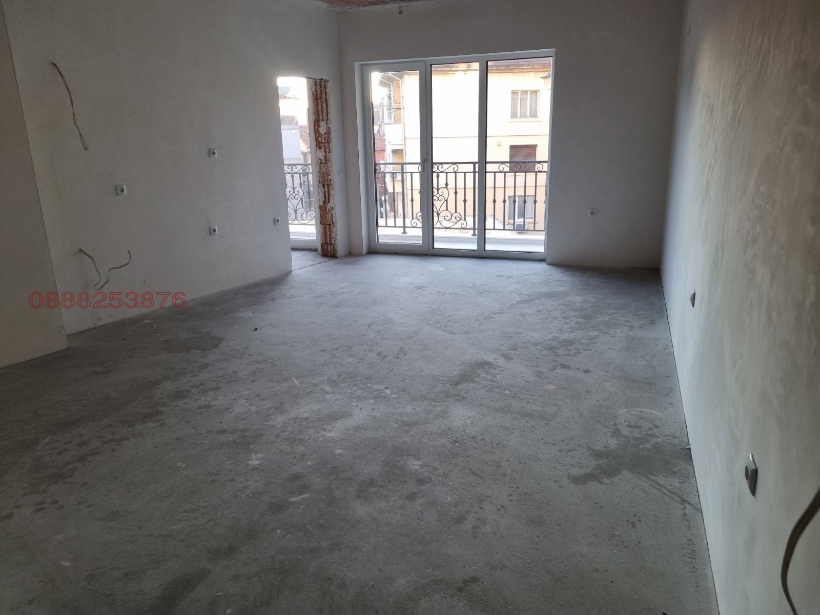 Продава 2-СТАЕН, гр. Русе, Център, снимка 2 - Апартаменти - 54390774