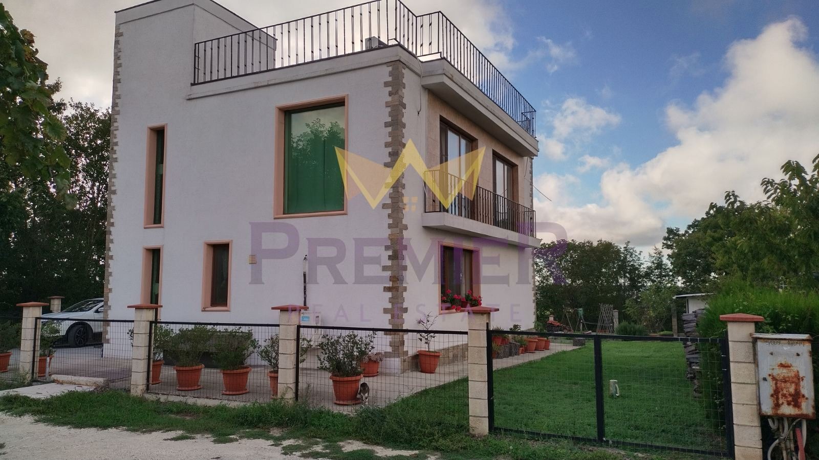 Продава КЪЩА, гр. Варна, м-т Перчемлията, снимка 2 - Къщи - 55816982