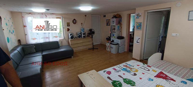Till salu  Hus region Sofia , Tjavdar , 65 kvm | 42345960 - bild [9]