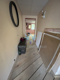 Продава ЕТАЖ ОТ КЪЩА, град Шумен, Куршун чешма • 180000 € • 41591887 — Holmes.bg