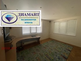 ������� 4-����� | Imot.bg � ����� ������ 9