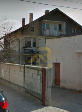 Huis verdieping Klepalo, Pernik 4