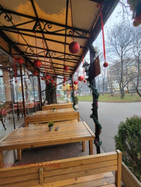 Bar; Cafenea Sveta Troița, Sofia 2