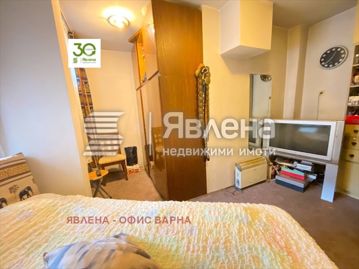 Продава 4-СТАЕН, гр. Варна, Център, снимка 8 - Aпартаменти - 48446732