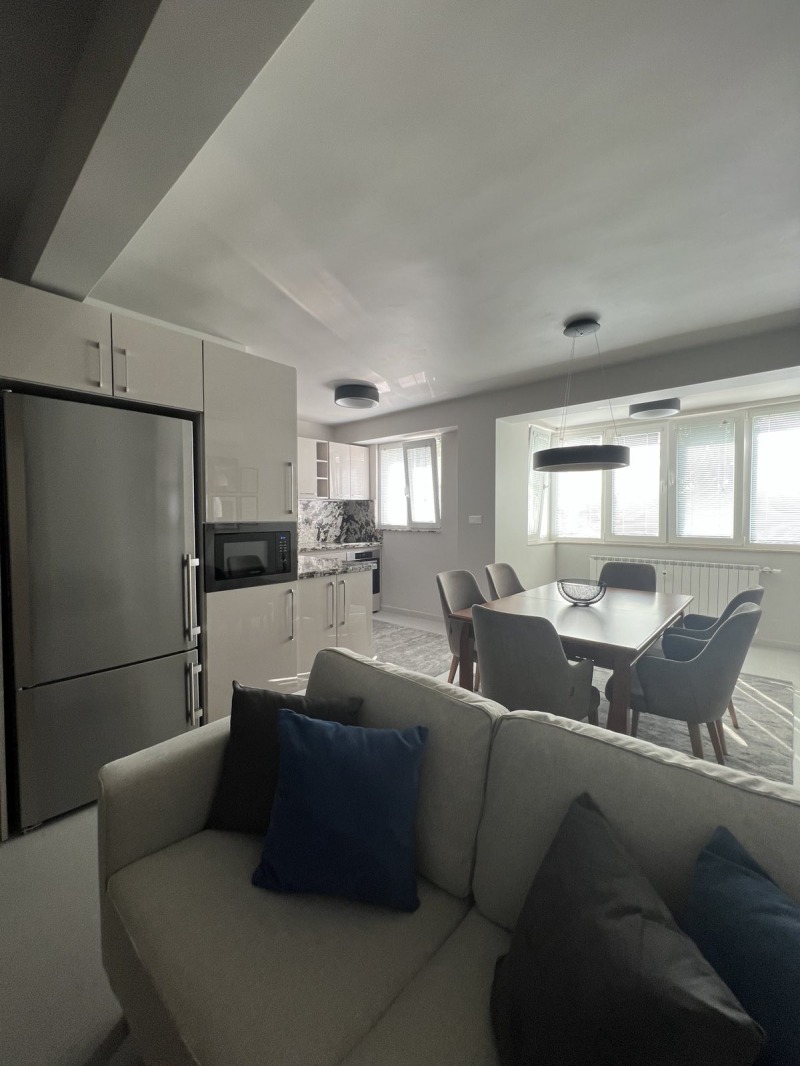 En venta  3+ dormitorios Pleven , Shirok tsentar , 125 metros cuadrados | 53185296 - imagen [9]