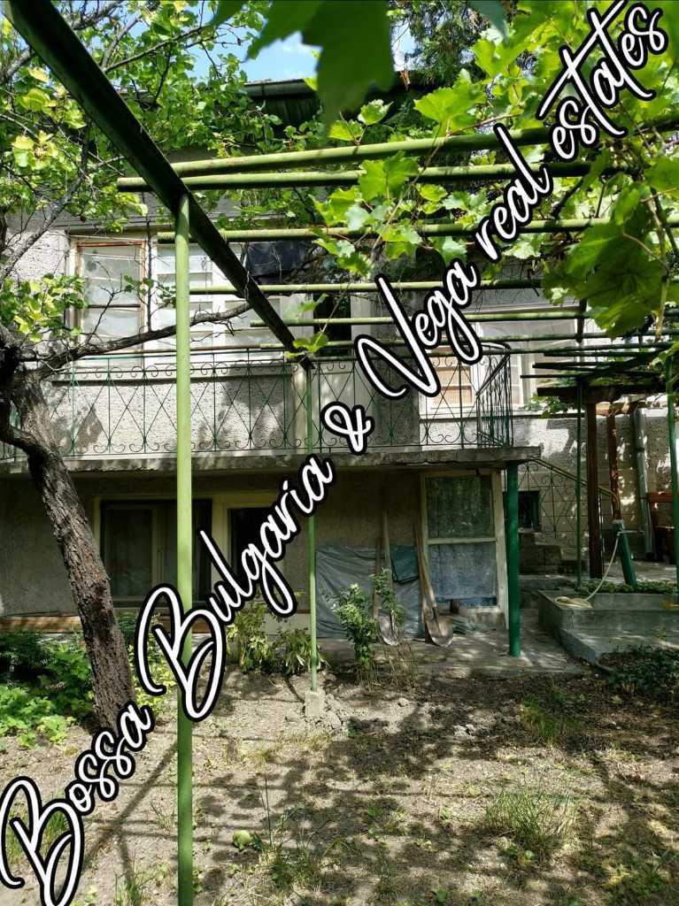 Продава  Къща област Велико Търново , гр. Горна Оряховица , 100 кв.м | 31964275