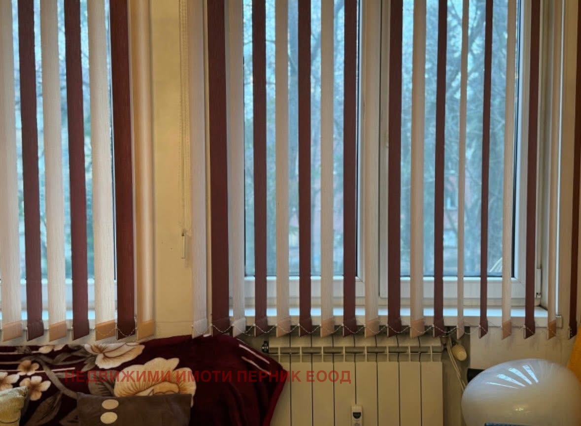Продава 3-СТАЕН, гр. Перник, Изток, снимка 6 - Апартаменти - 54424039