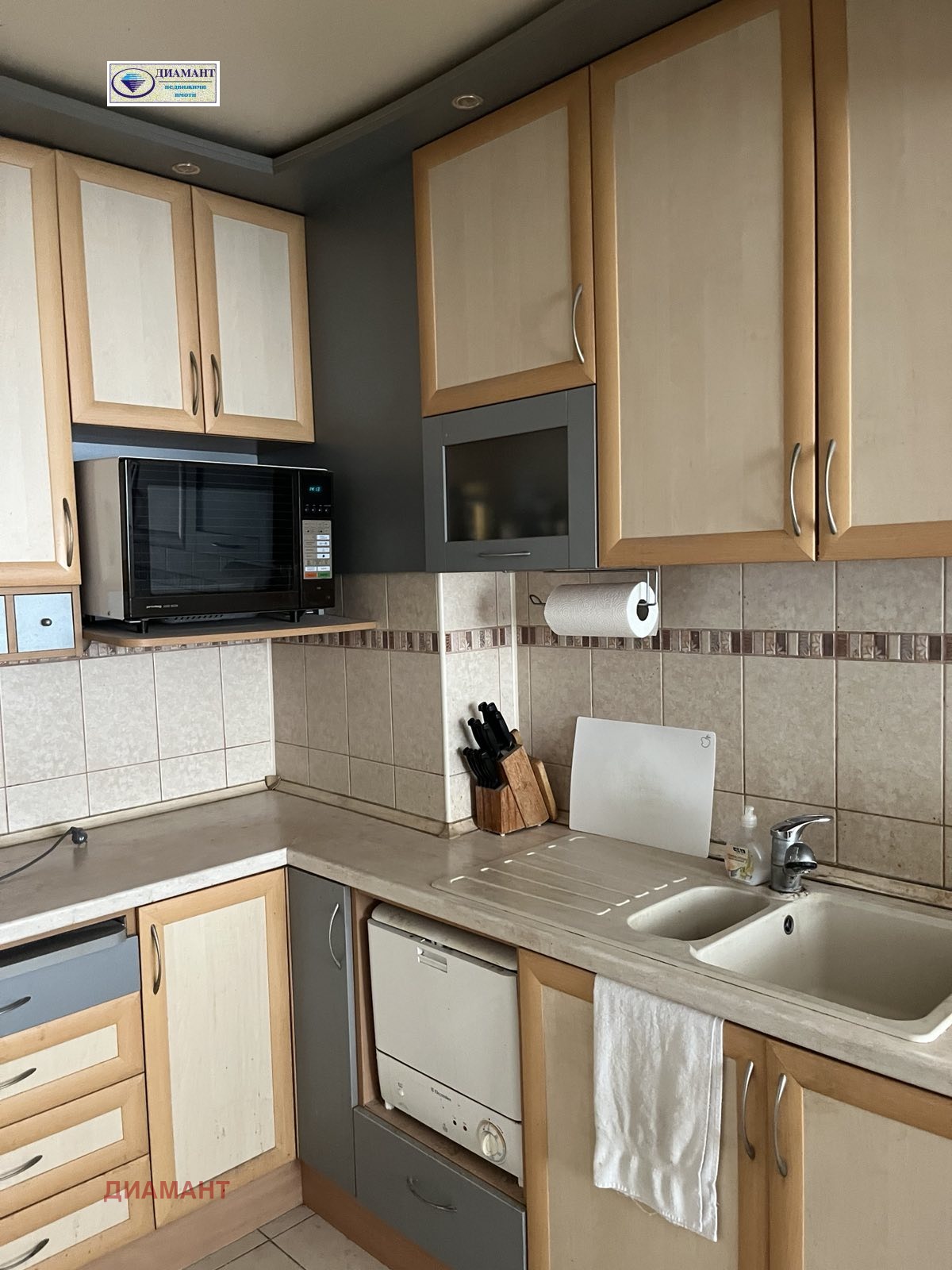 Продава 4-СТАЕН, гр. Русе, Център, снимка 3 - Апартаменти - 55050344