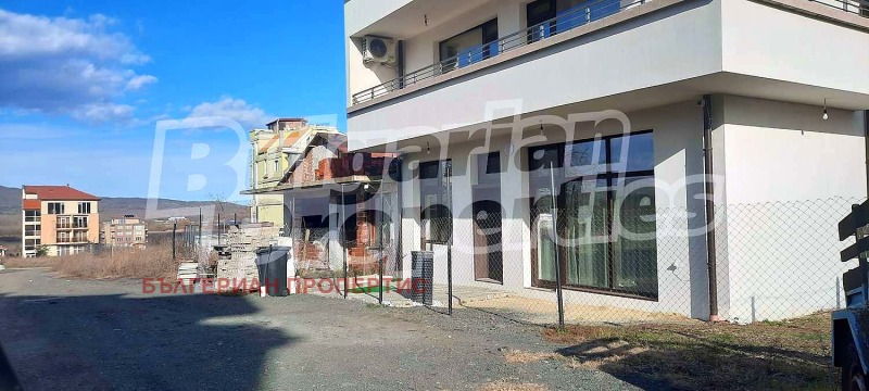 Продава КЪЩА в област Бургас, гр. Приморско - 290 кв.м / 100 000 € » 195 583.00 лв., БЪЛГЕРИАН ПРОПЕРТИС