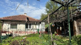 Huis Zjaltesj, regio Gabrovo