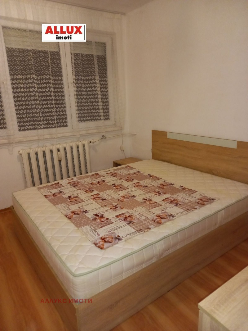 Продава 3-СТАЕН, гр. Русе, Възраждане, снимка 3 - Апартаменти - 53357263