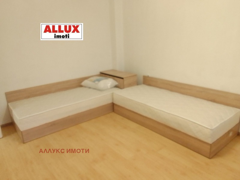 Продава 3-СТАЕН, гр. Русе, Възраждане, снимка 4 - Апартаменти - 53357263