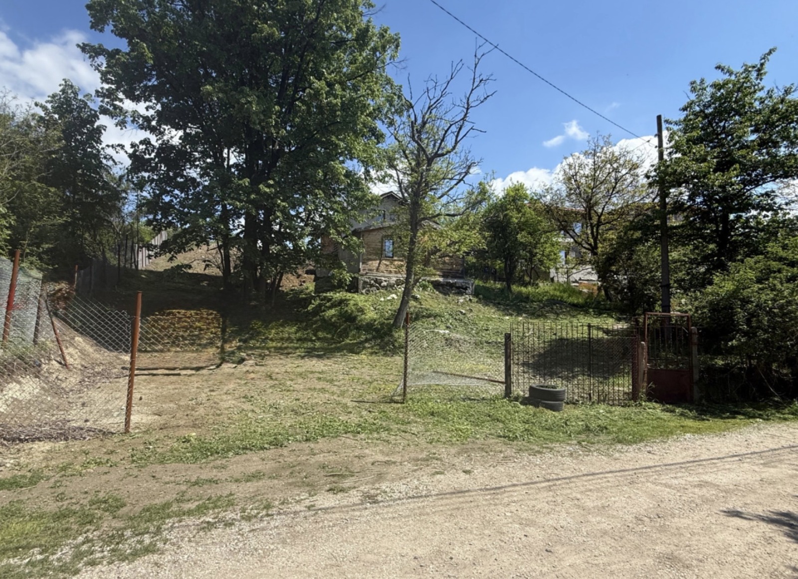 Продава КЪЩА, гр. София, гр. Банкя, снимка 2 - Къщи - 54519111