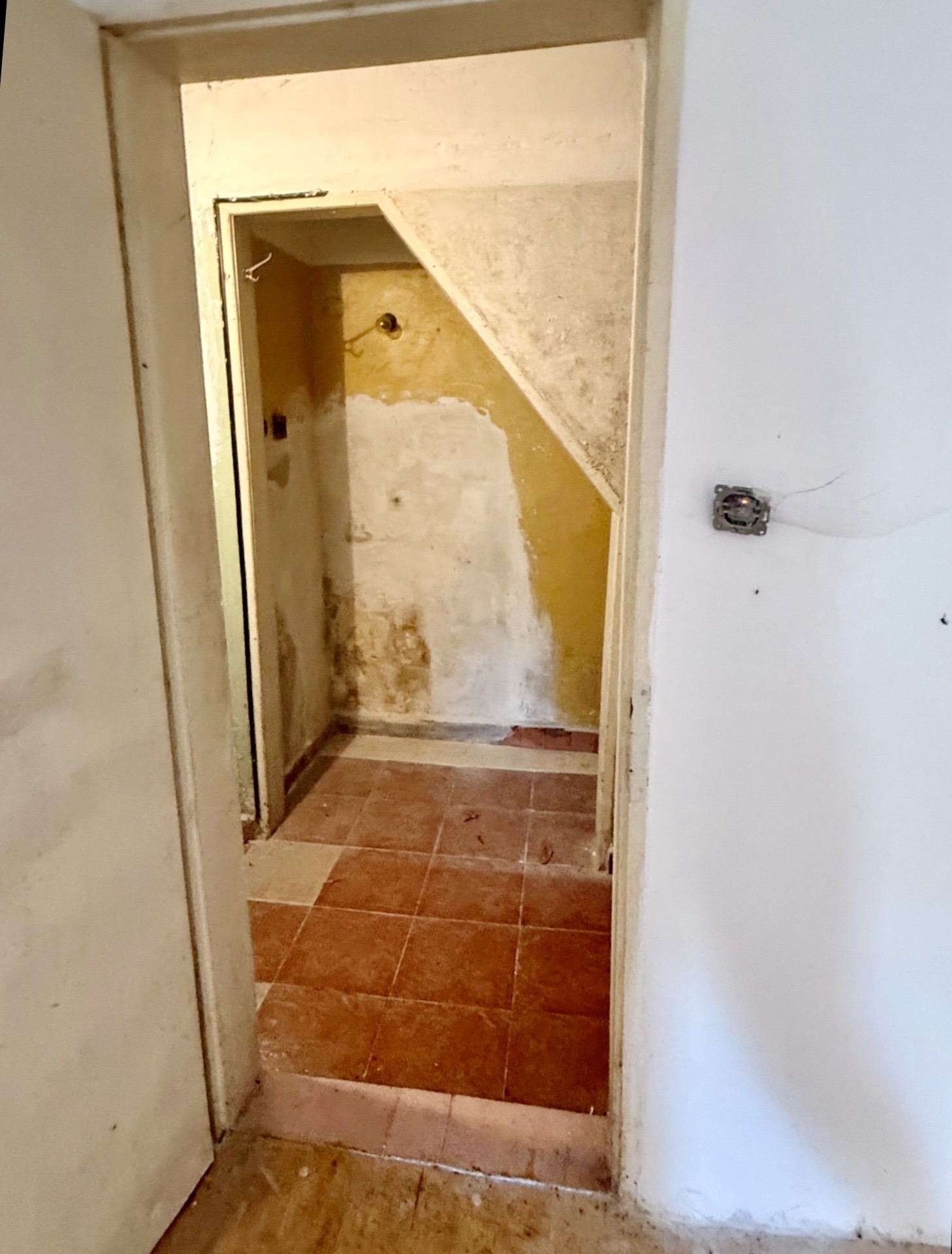 Продава КЪЩА, гр. София, гр. Банкя, снимка 7 - Къщи - 54519111