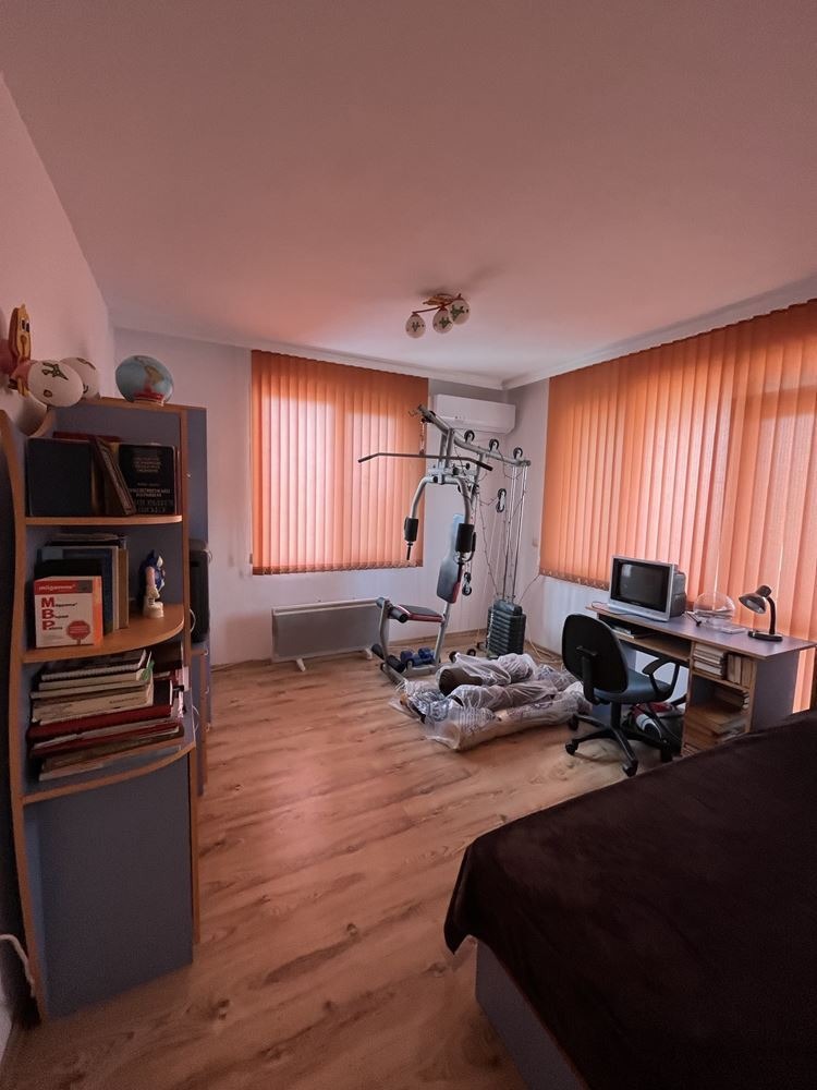 Myytävänä  Talon kerros Plovdiv , Hristo Smirnenski , 158 neliömetriä | 58638954 - kuva [11]