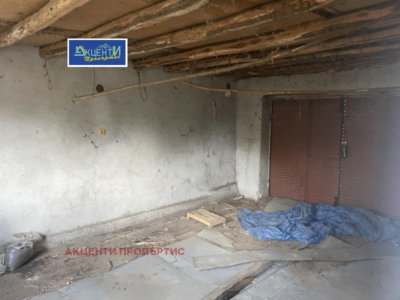 Продава КЪЩА, с. Караисен, област Велико Търново, снимка 9 - Къщи - 53558216