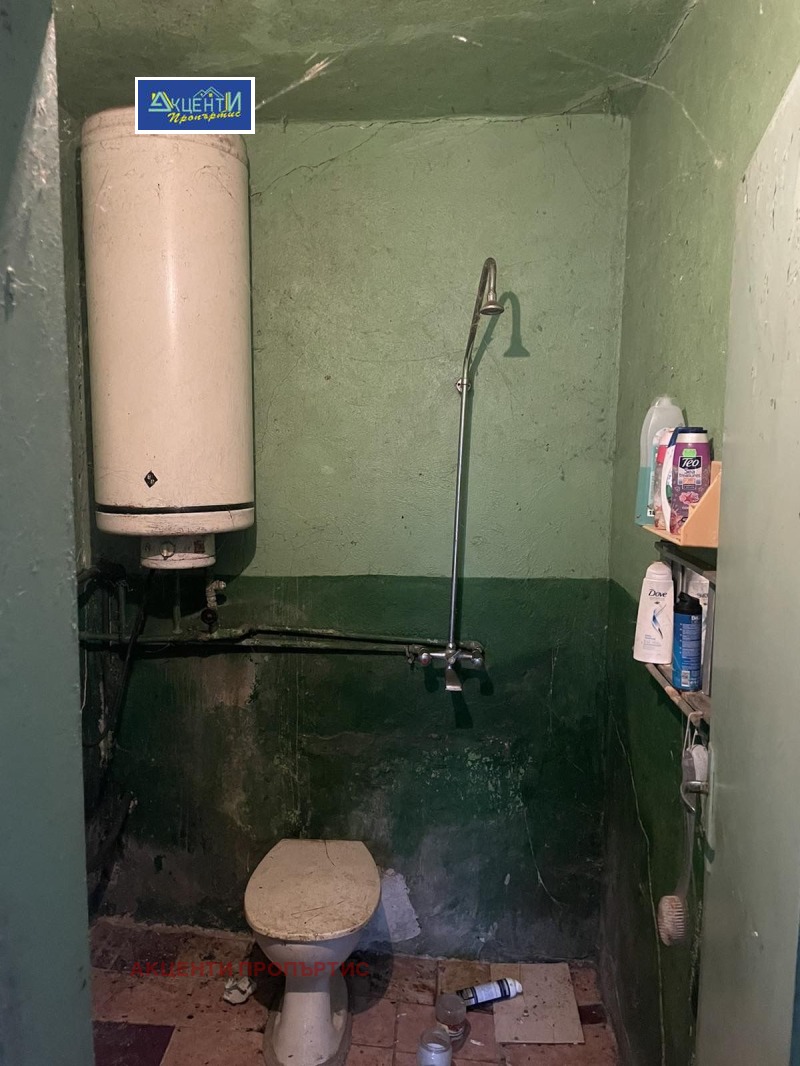 Продава КЪЩА, с. Караисен, област Велико Търново, снимка 8 - Къщи - 53558216