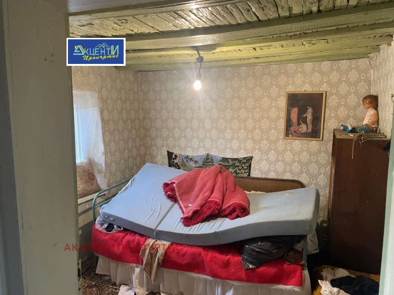 Продава КЪЩА, с. Караисен, област Велико Търново, снимка 7 - Къщи - 53558216