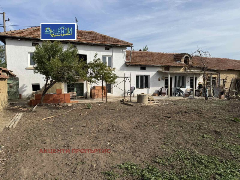 Продава КЪЩА, с. Караисен, област Велико Търново