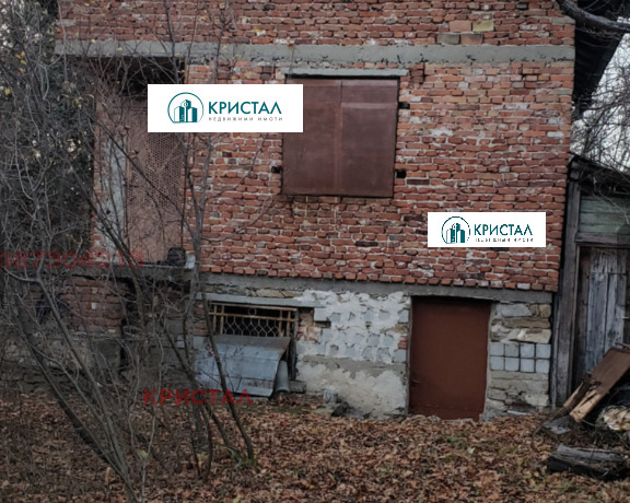 Продава ВИЛА, с. Извор, област Пловдив, снимка 2 - Вили - 52634015