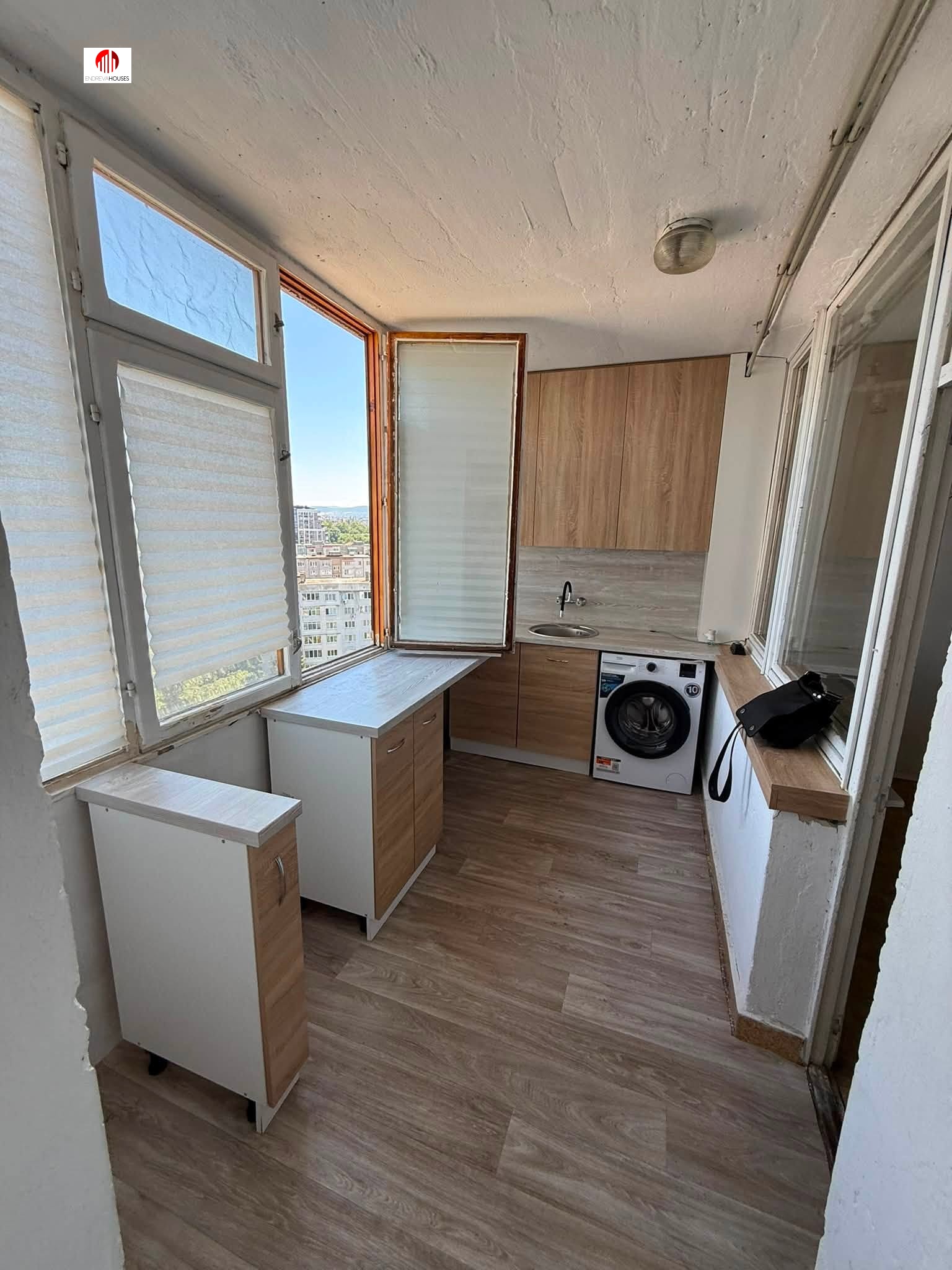 Продава АТЕЛИЕ, ТАВАН, гр. София, Зона Б-19, снимка 5 - Апартаменти - 56033028
