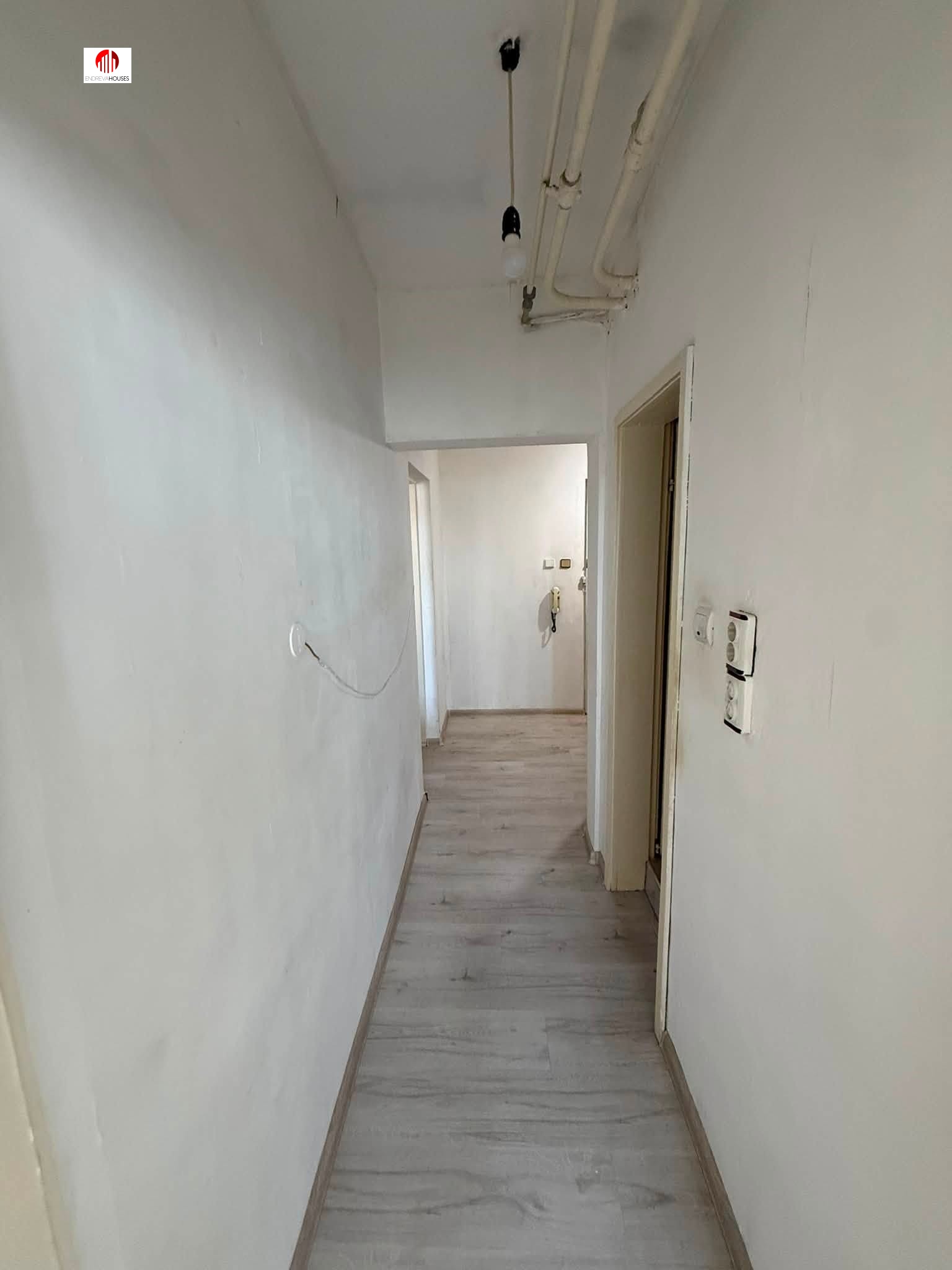Продава АТЕЛИЕ, ТАВАН, гр. София, Зона Б-19, снимка 6 - Апартаменти - 56033028