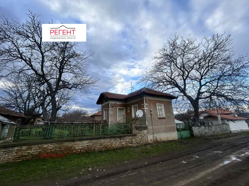 Продава КЪЩА в област Ловеч, с. Горан - 51 кв.м / 35 000 € » 68 454.05 лв., РЕГЕНТ