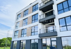 Продава 2-стаен град Пловдив Остромила - [1] 