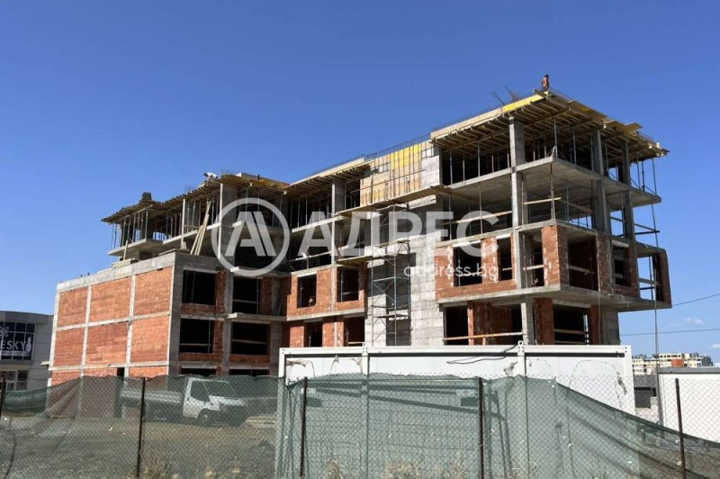 Te koop  3+ slaapkamer Sofia , Levski V , 174 m² | 37435249