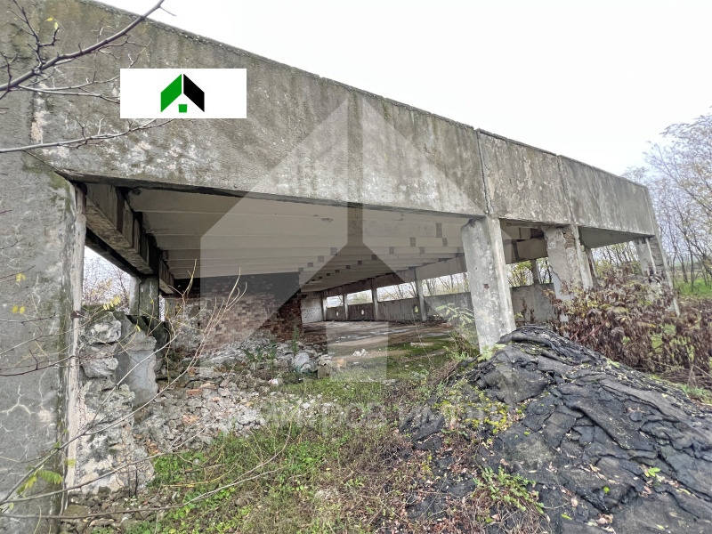 Продава СКЛАД, с. Никола Козлево, област Шумен, снимка 6 - Складове - 52586509