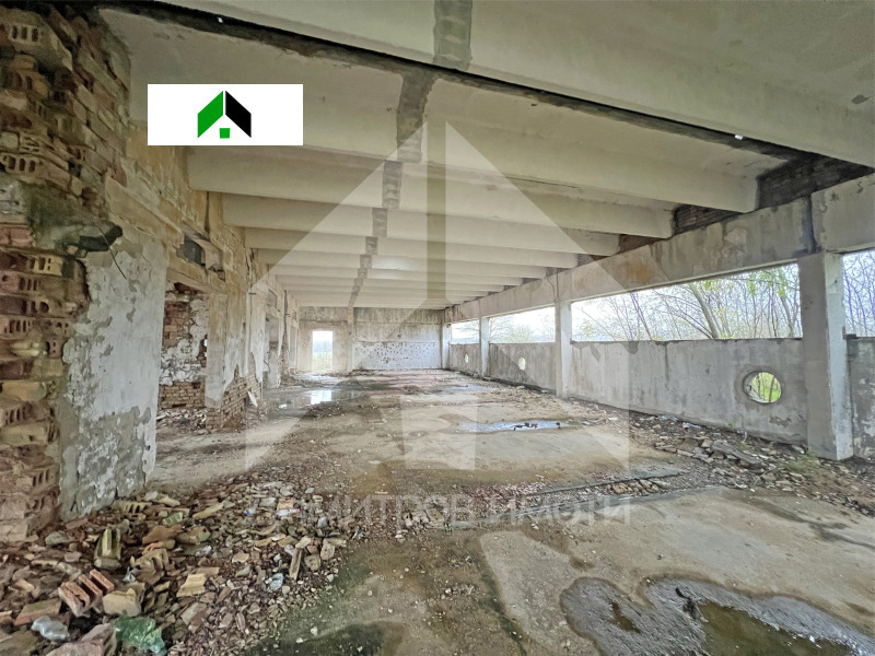 Продава СКЛАД, с. Никола Козлево, област Шумен, снимка 2 - Складове - 53022303