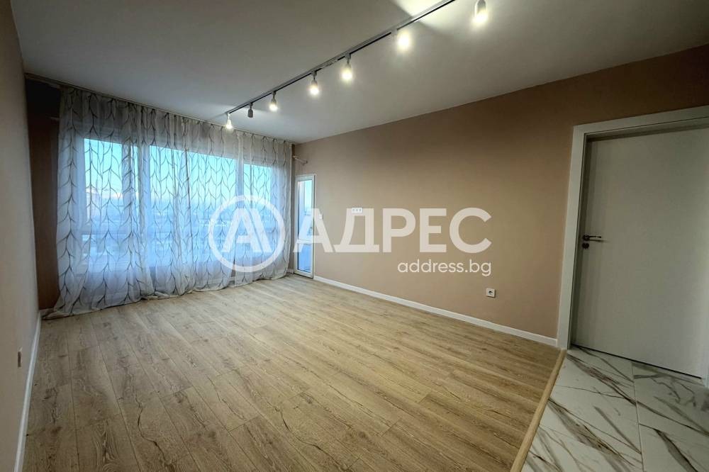 Продава 3-СТАЕН, гр. София, Надежда 2