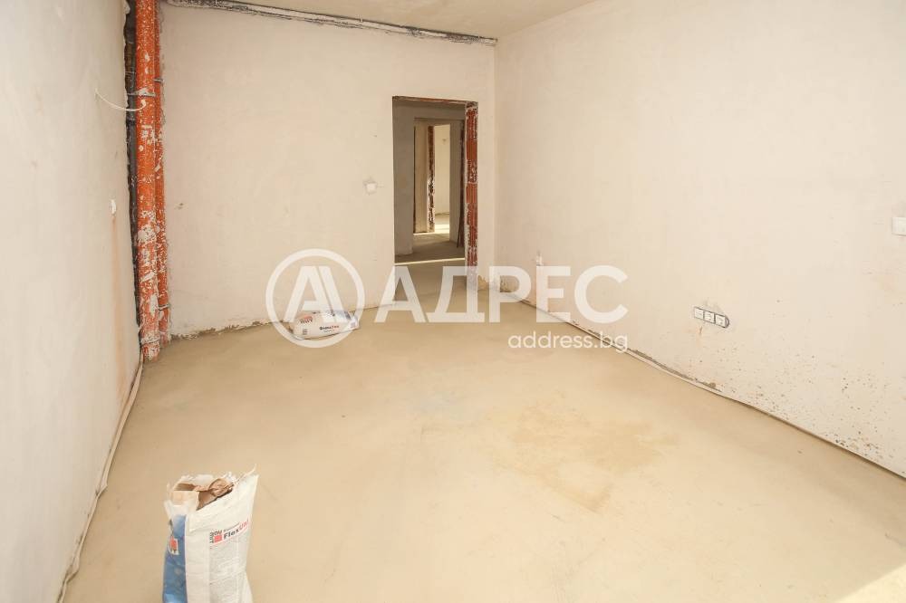 Продава КЪЩА, гр. София, м-т Камбаните, снимка 16 - Къщи - 54120672