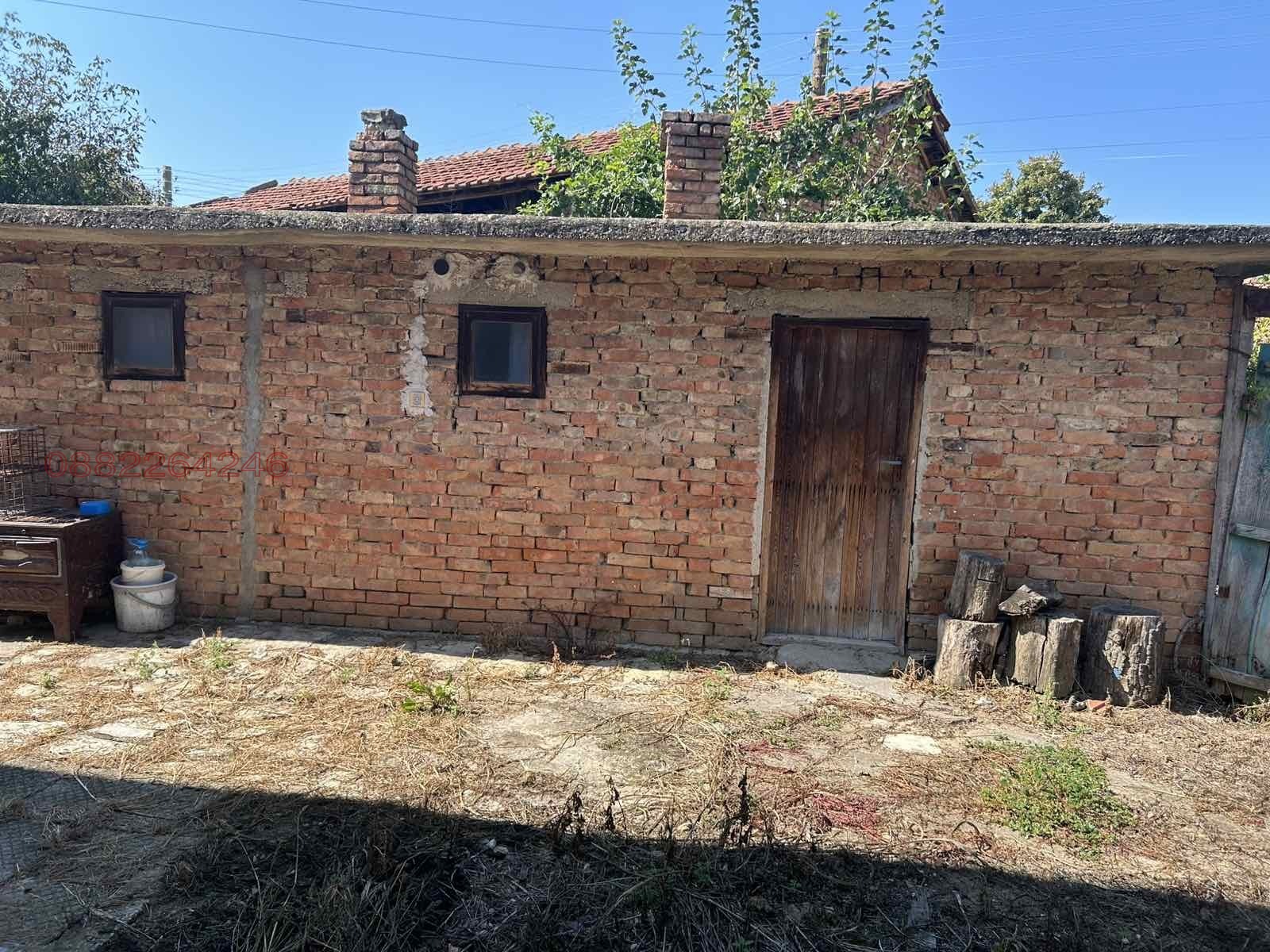 Продава КЪЩА, с. Горен чифлик, област Варна, снимка 11 - Къщи - 56179867