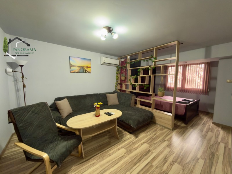 Продава 1-СТАЕН в град Шумен, Тракия - 41 кв.м / 80 000 € » 156 466.40 лв., ПАНОРАМА