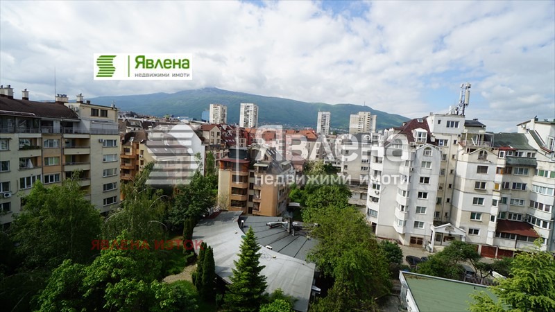 Продава  3-стаен град София , Борово , 137 кв.м | 88432786