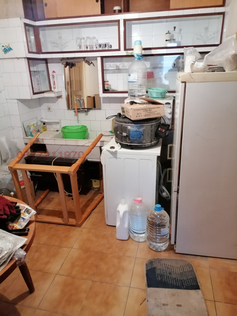 Продава ЕТАЖ ОТ КЪЩА, гр. Ловеч, Червен бряг, снимка 3 - Етаж от къща - 52781102