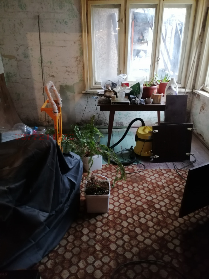 Продава ЕТАЖ ОТ КЪЩА, гр. Ловеч, Червен бряг, снимка 2 - Етаж от къща - 52781102