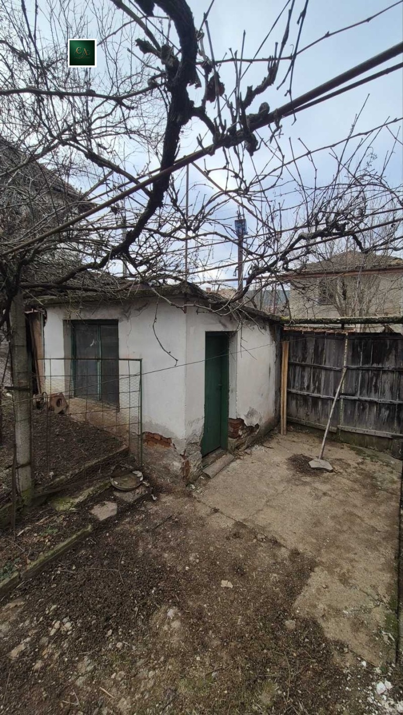 Продава КЪЩА, с. Четирци, област Кюстендил, снимка 13 - Къщи - 53424991