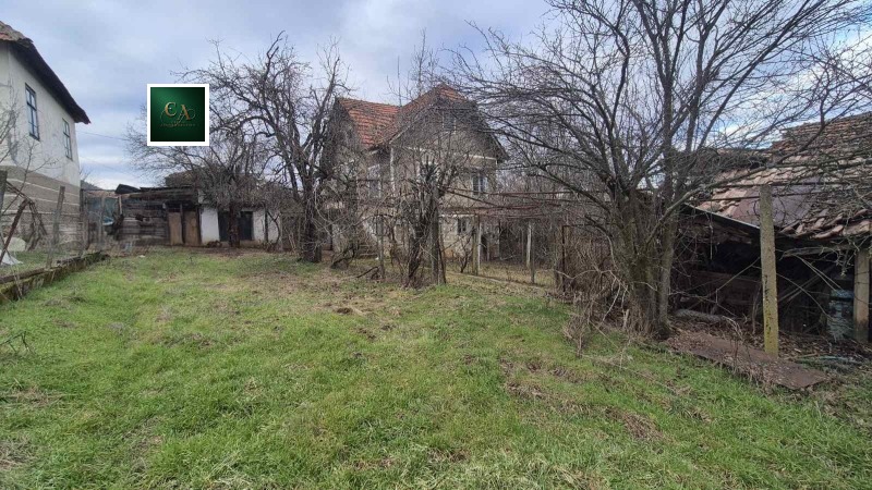 Продава КЪЩА, с. Четирци, област Кюстендил, снимка 11 - Къщи - 53424991